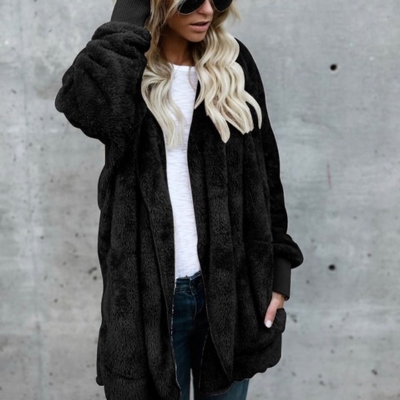 Fuzzy sweater - Picture 2 of 2